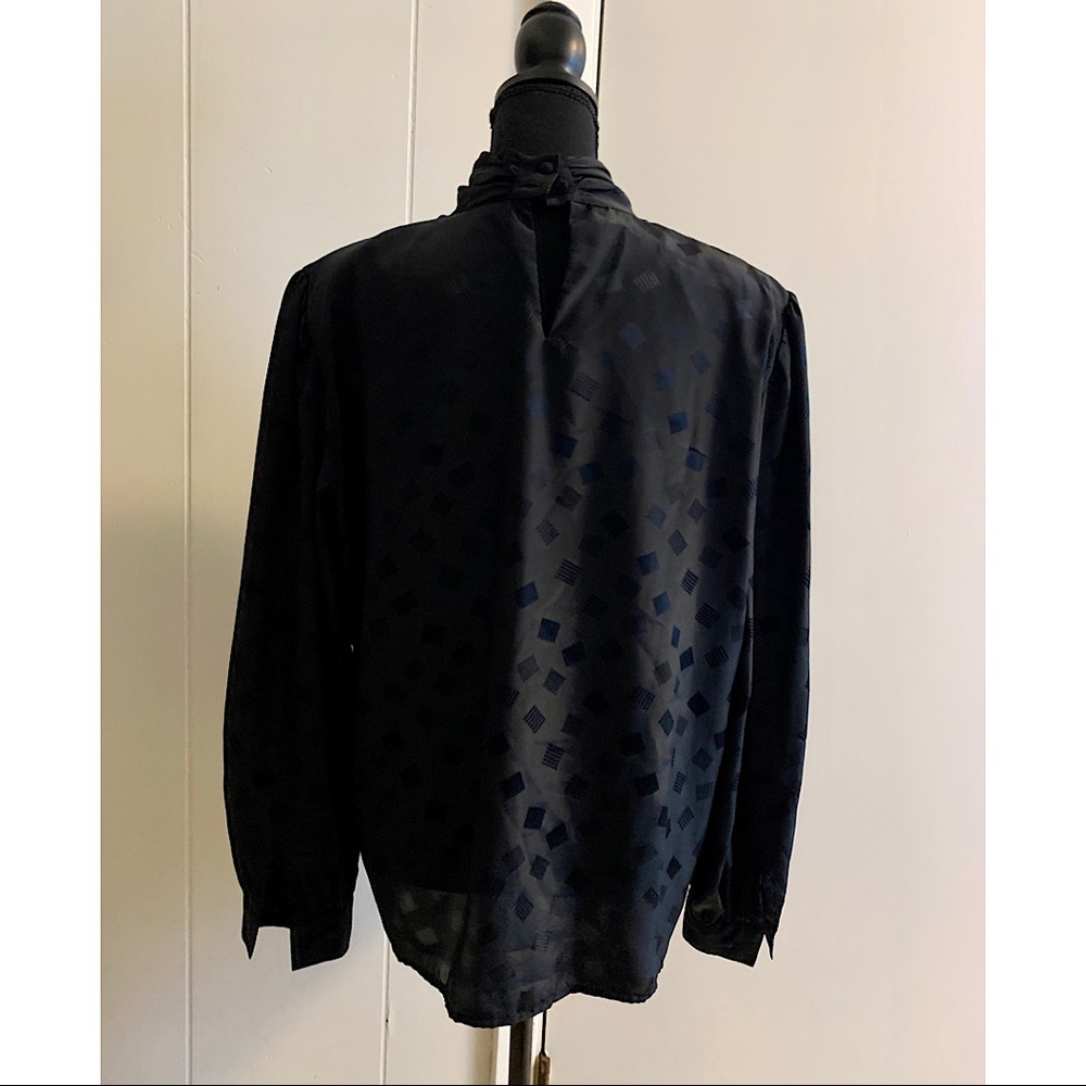 Vintage Country Suburbans Silky Black Polka Dot Blouse Size 14 - Picture 2 of 4